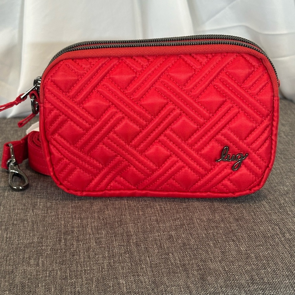 Lug Coupe SE red NWOT